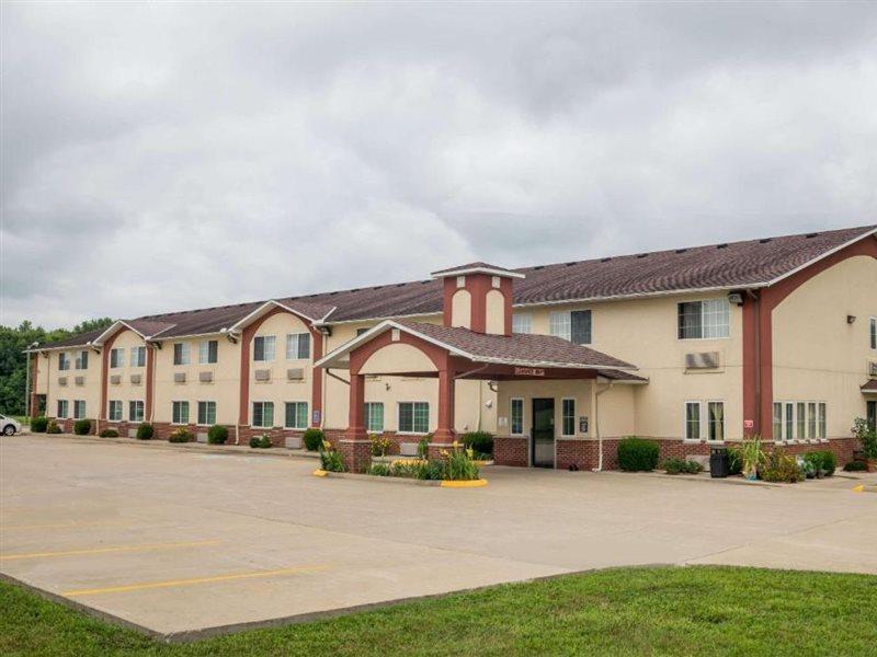Super 8 By Wyndham Mt. Carmel Il Hotel Mount Carmel Екстериор снимка