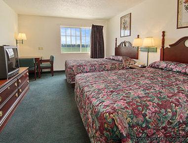 Super 8 By Wyndham Mt. Carmel Il Hotel Mount Carmel Стая снимка
