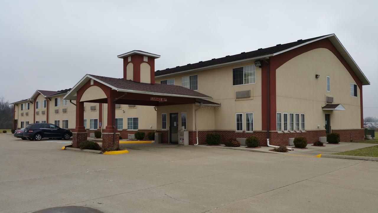 Super 8 By Wyndham Mt. Carmel Il Hotel Mount Carmel Екстериор снимка